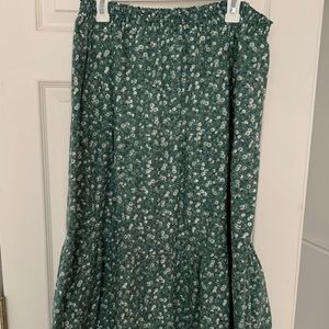 Elastic waist tiered maxi Skirt